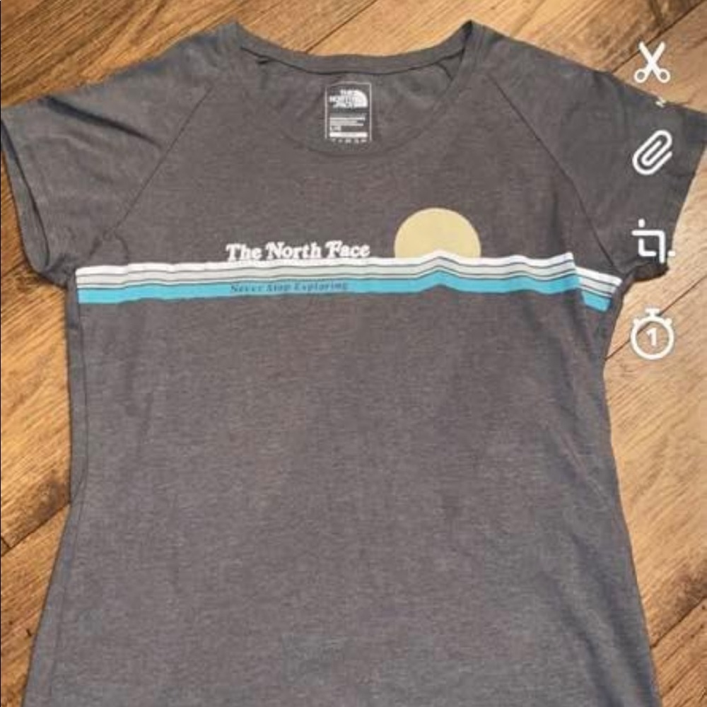 North Face tee